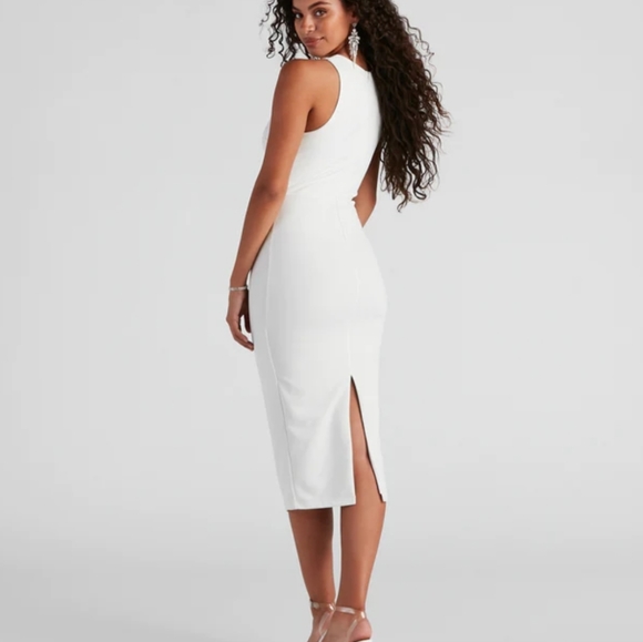 White cross top dress - Picture 2 of 7